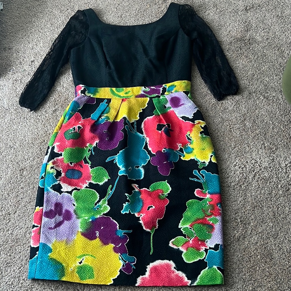 Lace Insert V-Cut Dress